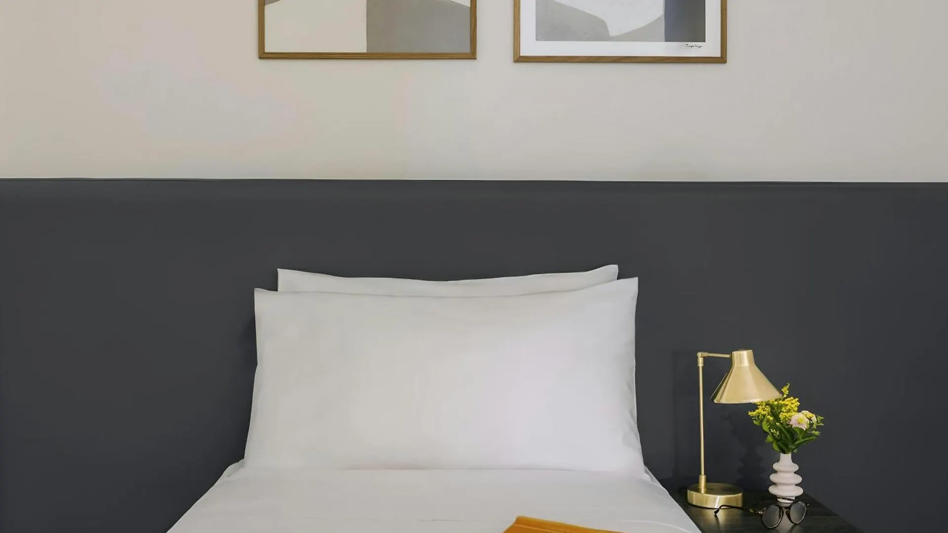 ****  Missori Hotel Piazza Missori, Sonder By Marriott Bonvoy Milan Italy