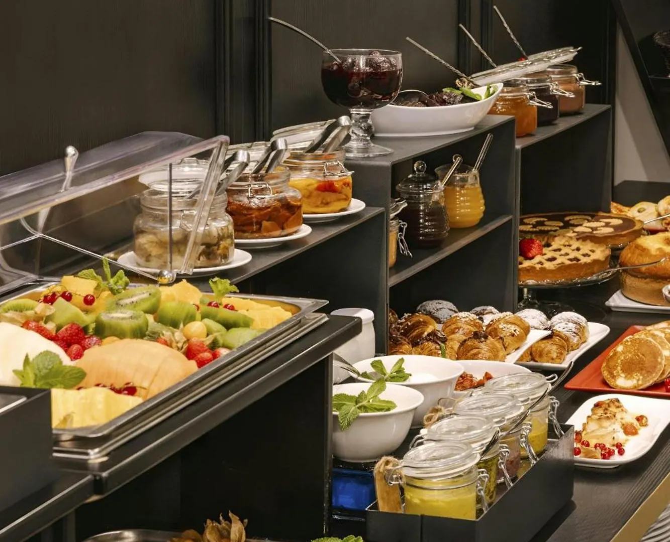 ****  Missori Hotel Piazza Missori, Sonder By Marriott Bonvoy Milan Italy