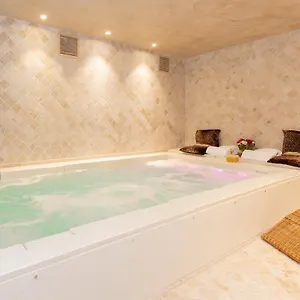 **** Otel Adler Cavalieri Hotel-private & Gym İtalya