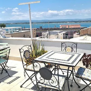 casa-eunice-di-ortigia.sicilyhotelsitaly.net/